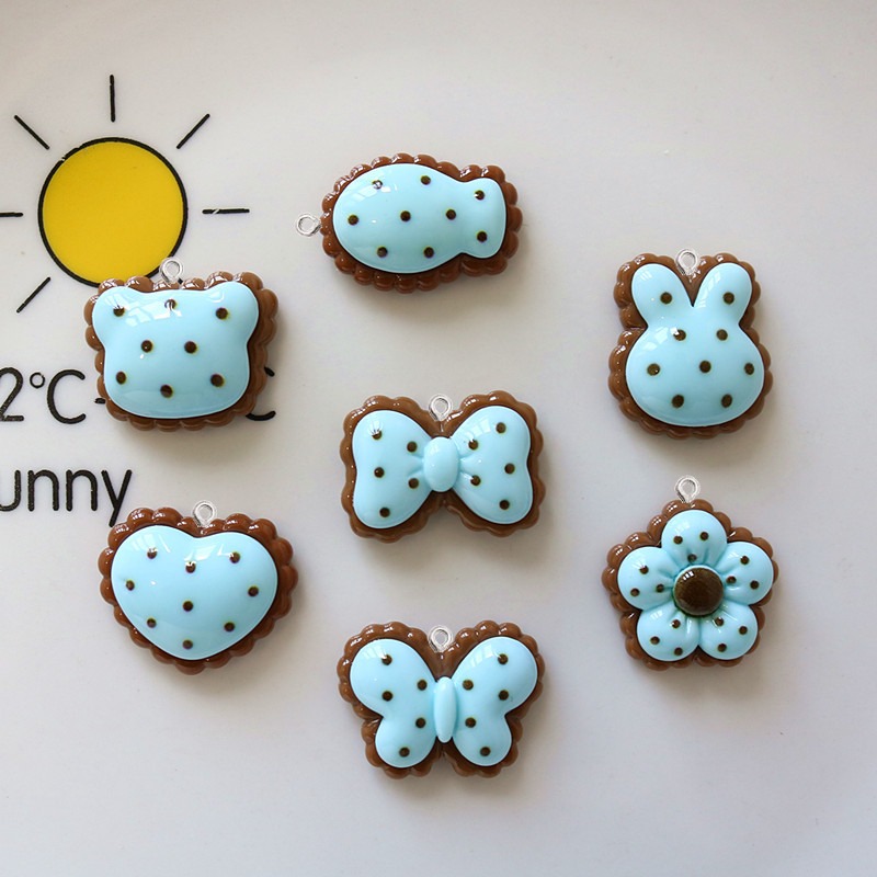 Resin Art Necklace - 10Pcs Cartoon Rabbit Heart Bowknot Flower