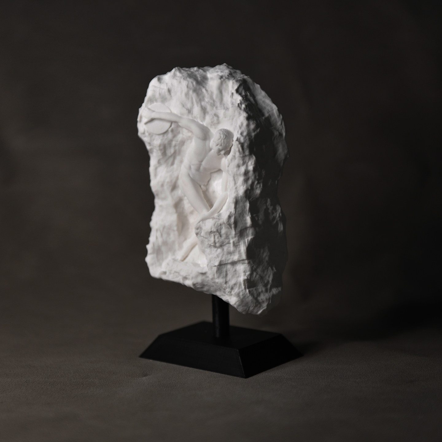 Greek Discobolus Statue Plaste – обзор и цена Resin Art Aesthetic
