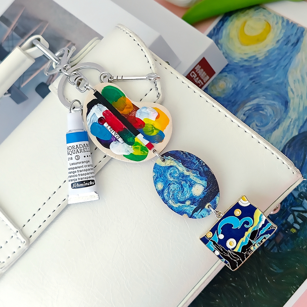 Girl with a Pearl Earring Van  – обзор и цена Resin Art Keychain